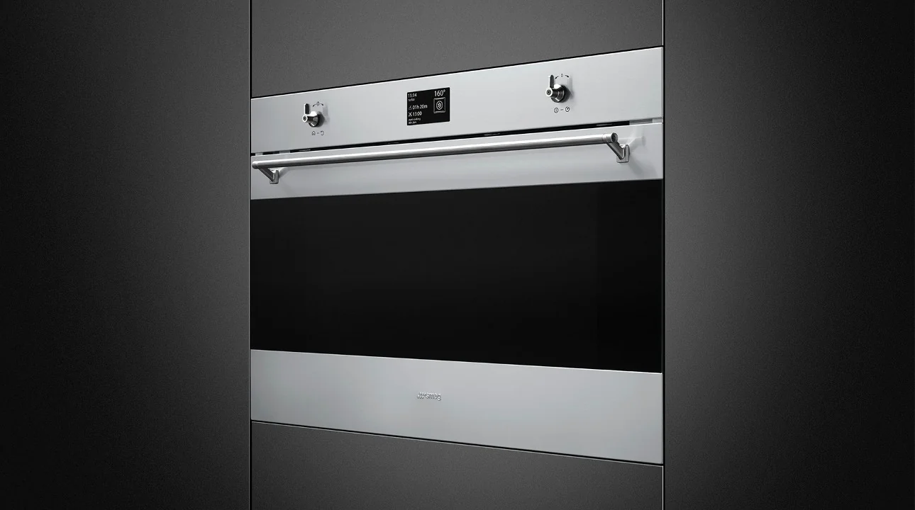 Smeg Classica Einbaubackofen in Edelstahl — bei ViBa München Schwabing