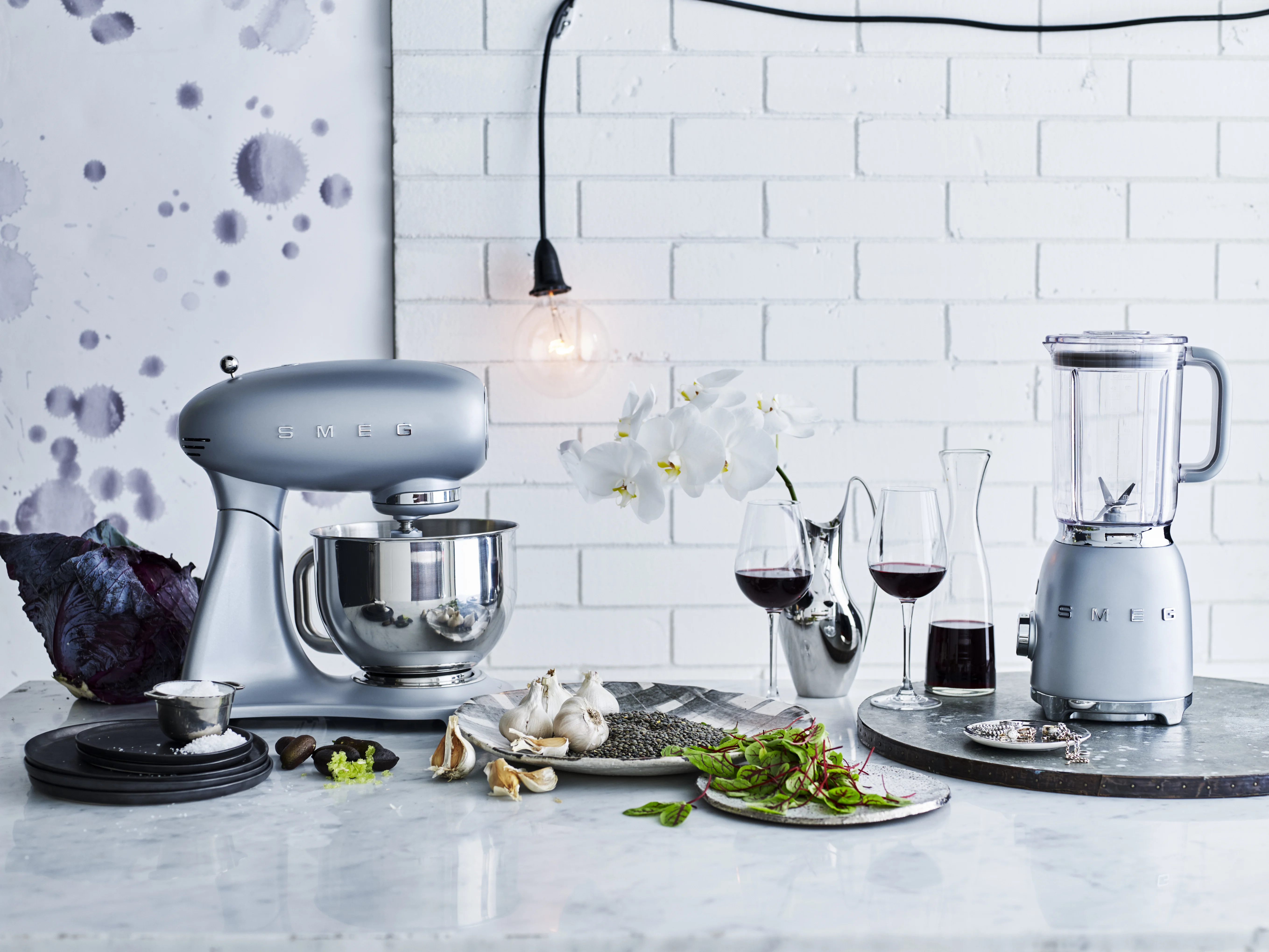 Smeg SMF Küchenmaschine 50's Style in Pastellgrün — bei ViBa Elektrofachhandel München