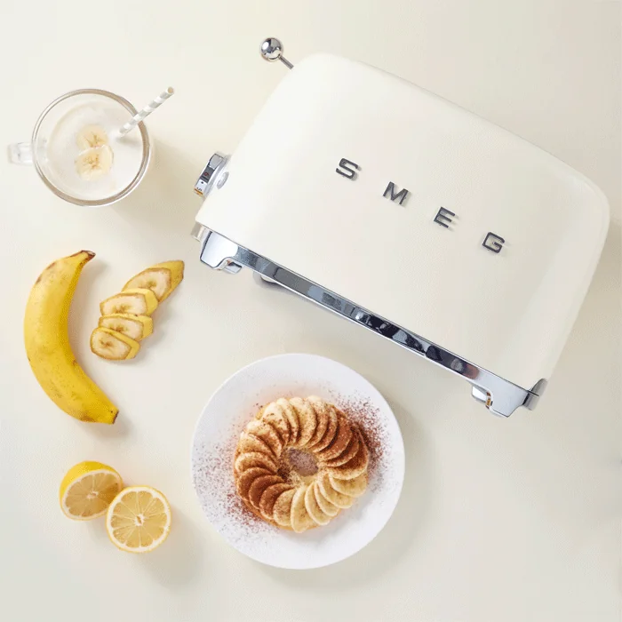 Smeg TSF Toaster 50's Style in Pastellblau — bei ViBa München