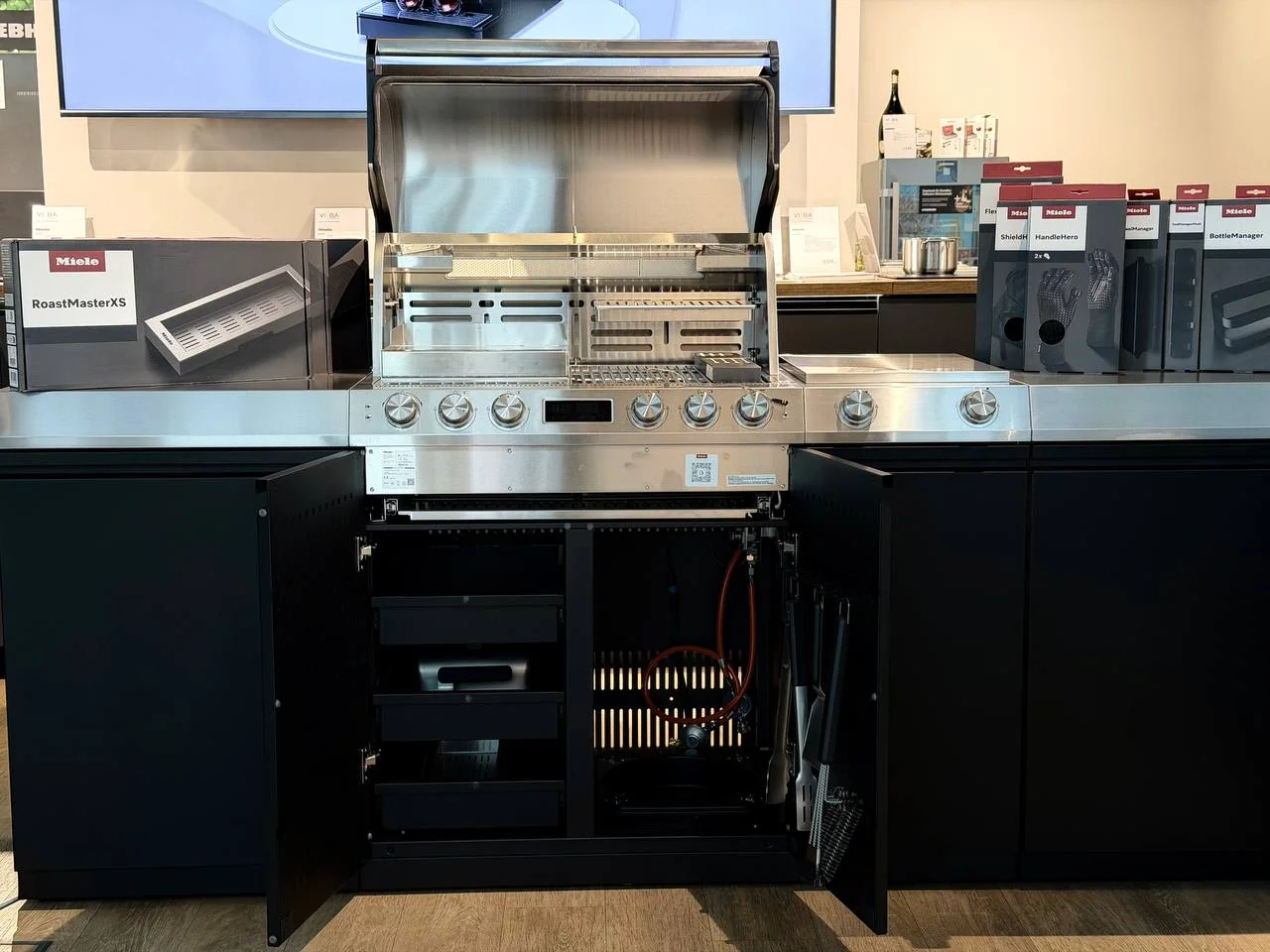 Miele Outdoor Küche Dreams im ViBa Fachgeschäft München – Fire Pro Gasgrill